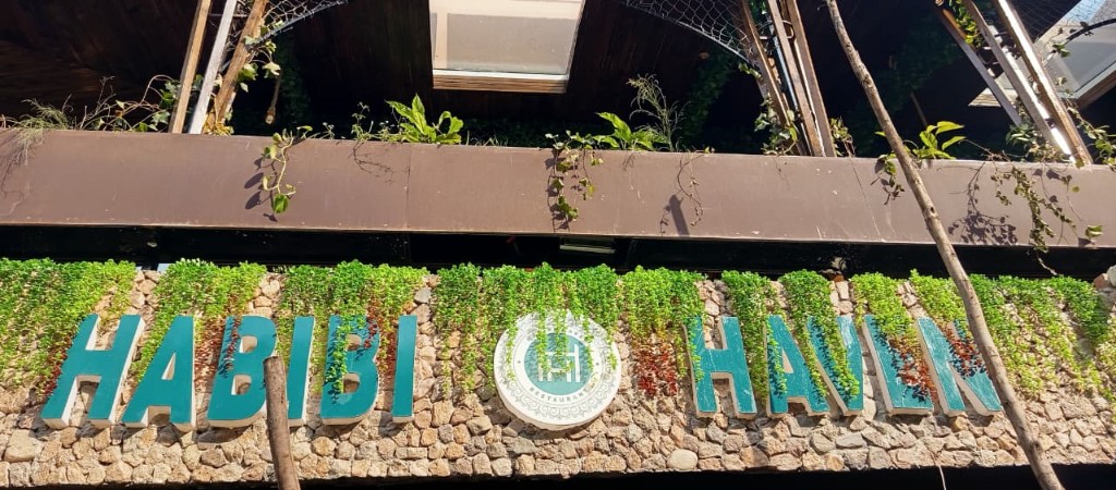 Habibi Haven 3D Letters