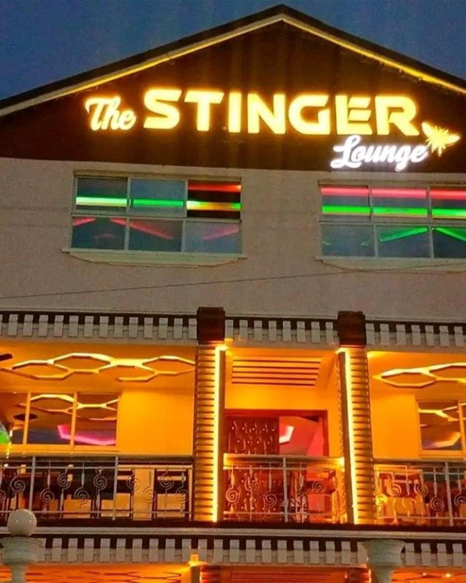 Stinger Lounge LED Facade