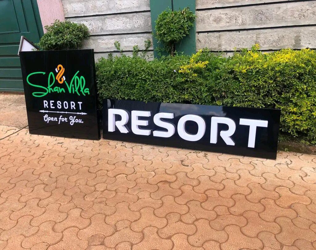 Restaurant Signs